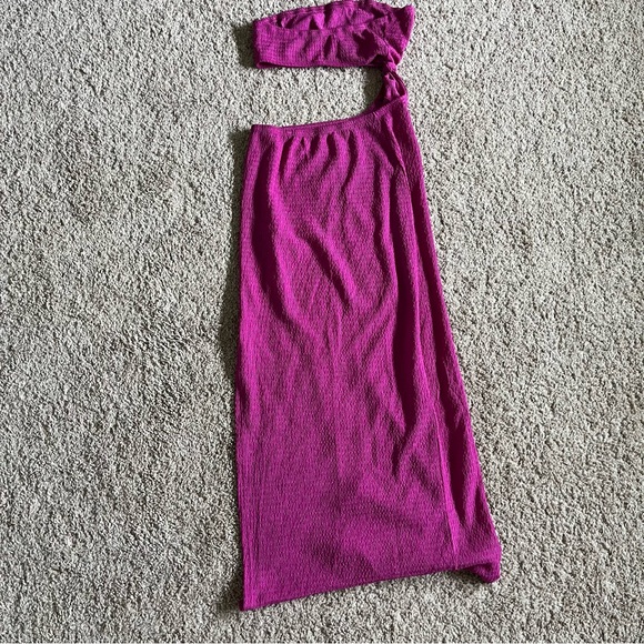 Cut Out Split Thigh Tube Dress - Picture 4 of 6